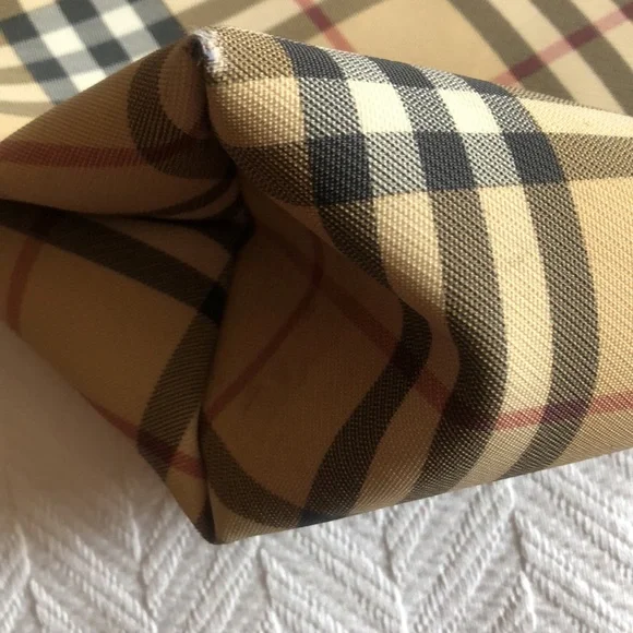 Extra large bag good used condition - Picture 8 of 11